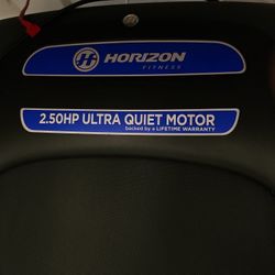 HORIZON Treadmill. LIKE NEW.  Corredora Caminadora como Nueva.