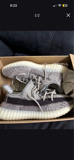 Yeezy Zion size 10.5