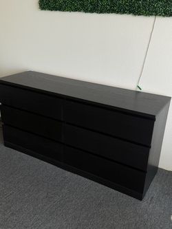 Dresser like new