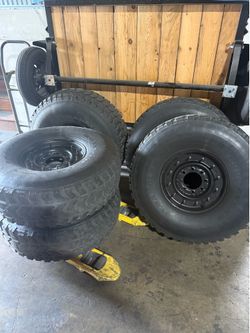 Humvee tires