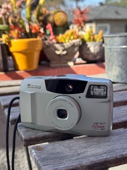 Vintage canon Sureshot 60Zoom - 35mm film camera