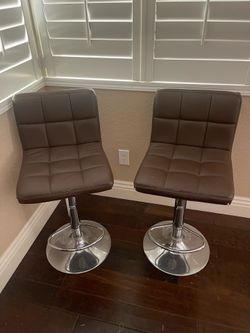 Barstools set of 2 brown