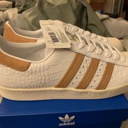 Mens Adidas Superstar
