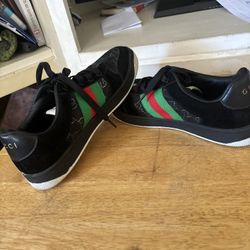 Gucci Shoes 