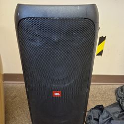 JBL Party Box 310 Bluetooth Party Speaker
