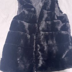 Women’s Faux Fur Vest
