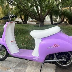 Razor Moped