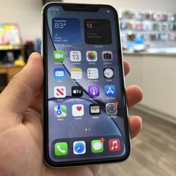 Apple Iphone XR 64GB White