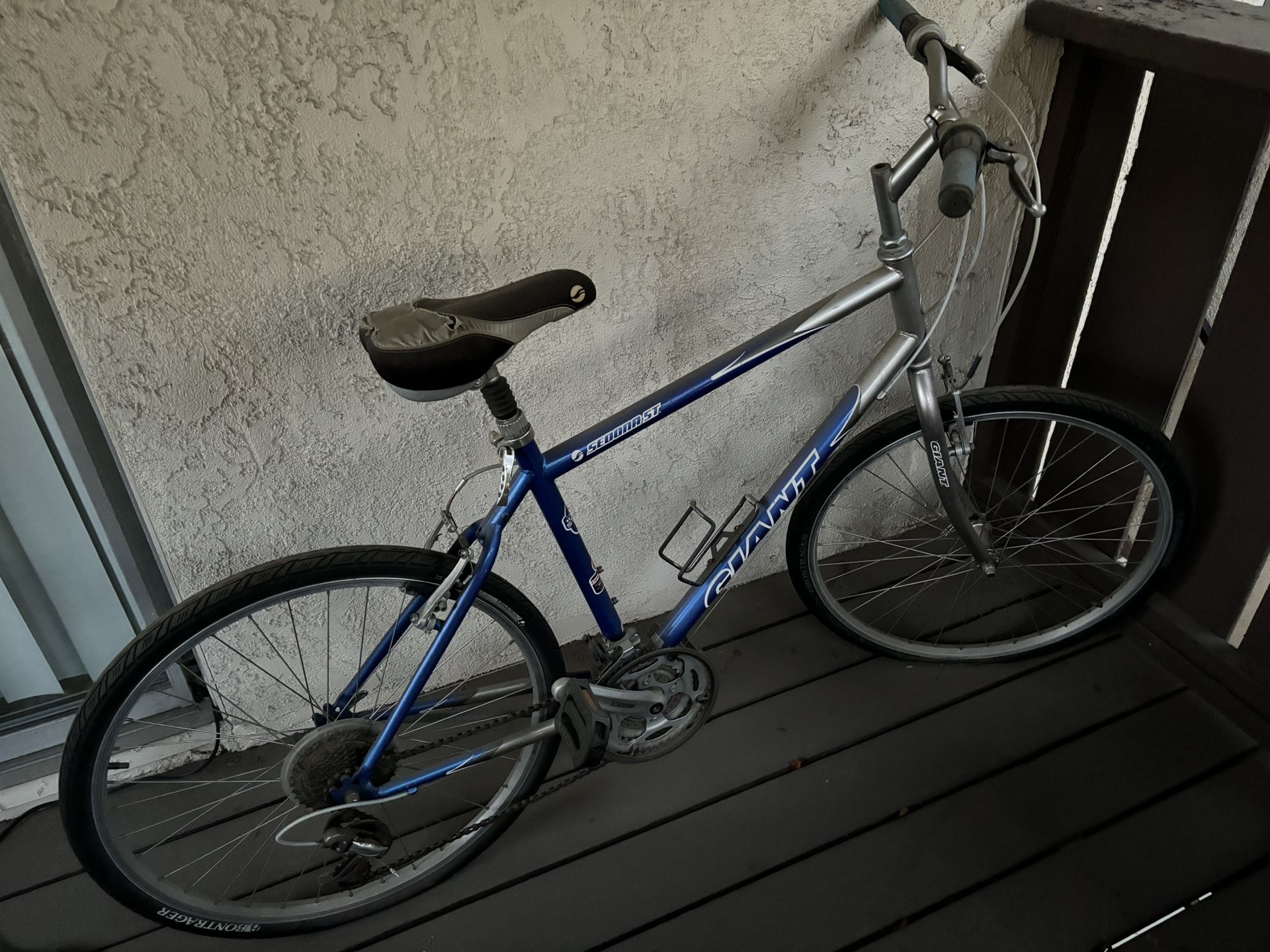 Bike - Giant Sedona ST