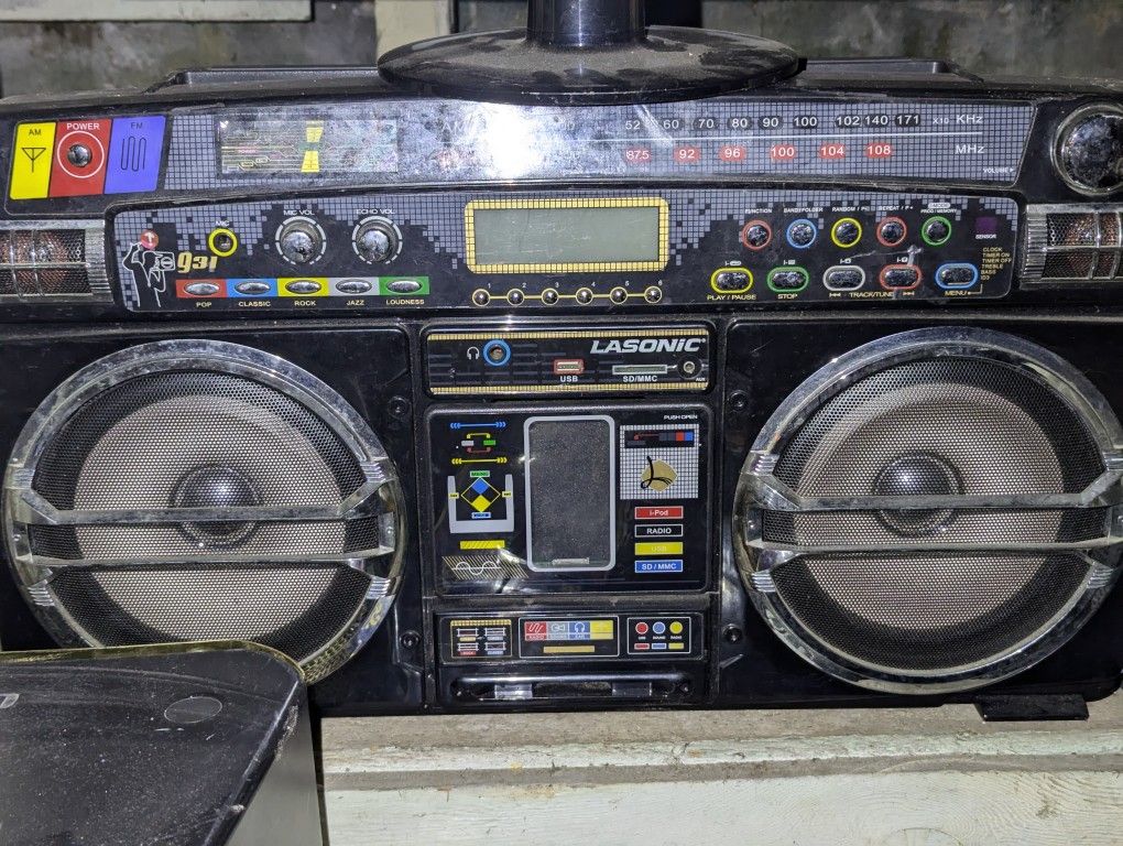 iPod Docking BoomBox