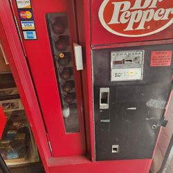 Antique  Coca-Cola Machine 