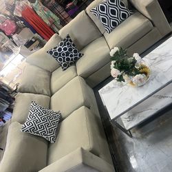Sectional Couch 