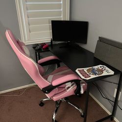 Selling both gaming chair and gaming desk 