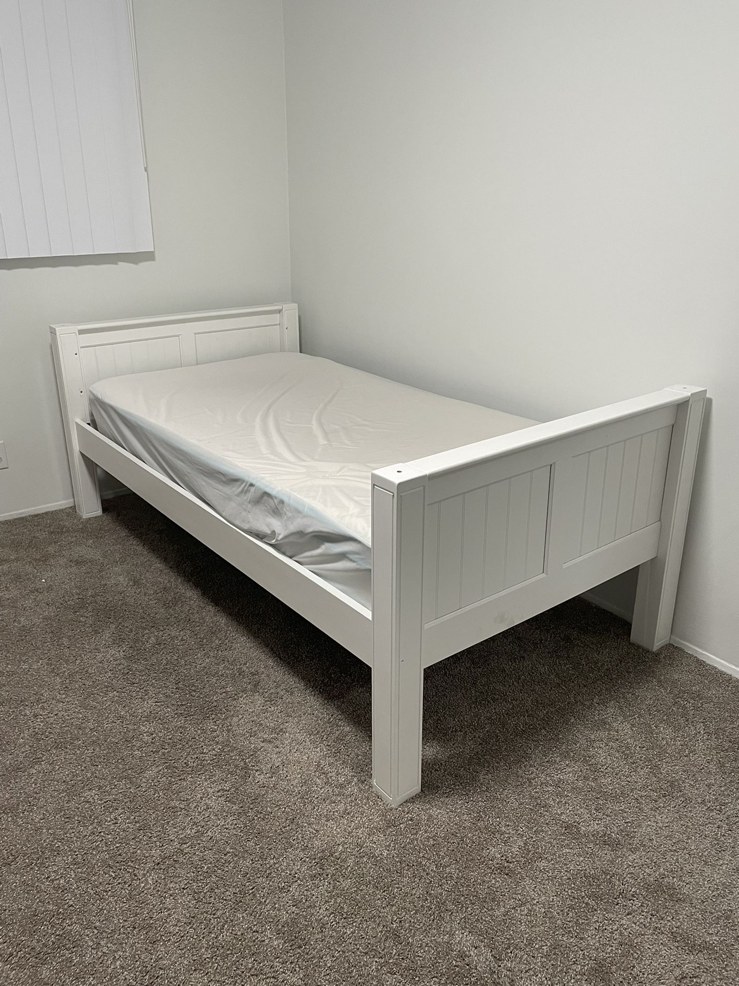 Twin Size Bed And Mattress
