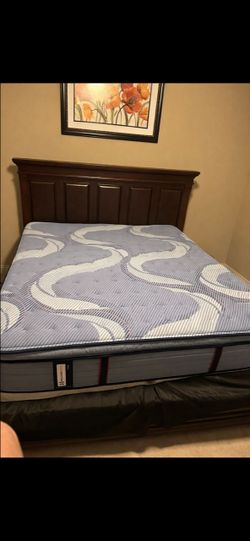 King size - headboard, bed frame and box spring only