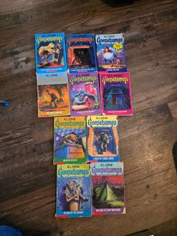 90s Goosebumps Books Lot