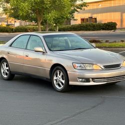 2000 Lexus ES 300