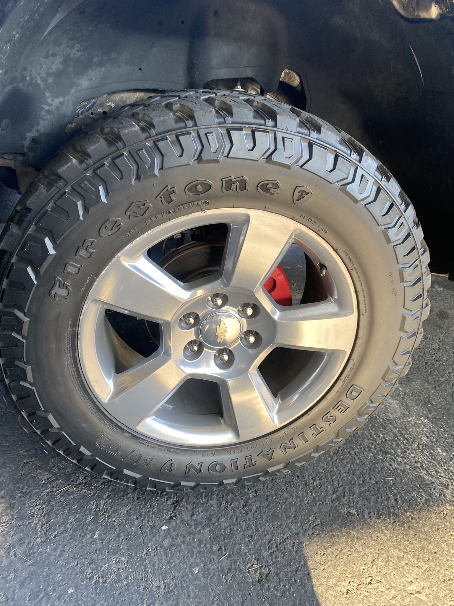 20” Ltz Stock Wheels On 35” MT Tires