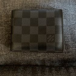 Men’s Louis Vuitton Slender Wallet