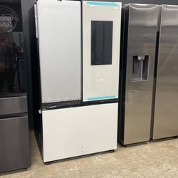 Beautiful Samsung Bespoke Refrigerator With Family Hub UN