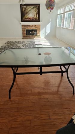 Outdoor Table - Hampton bay