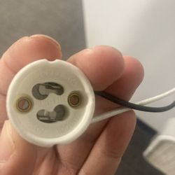 Sunlite 1000w/250v LED sockets bundle-125 count