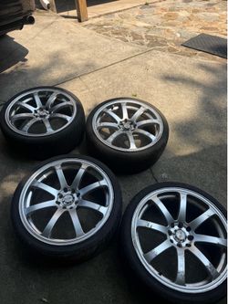 Four lug nut ,universal rims NEXO wheels