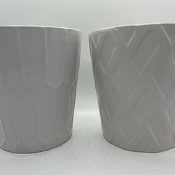 2 White Ceramic Textured Glazed Planter