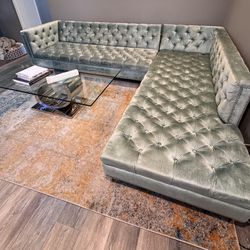 Light green color tufted velvet sectional couch