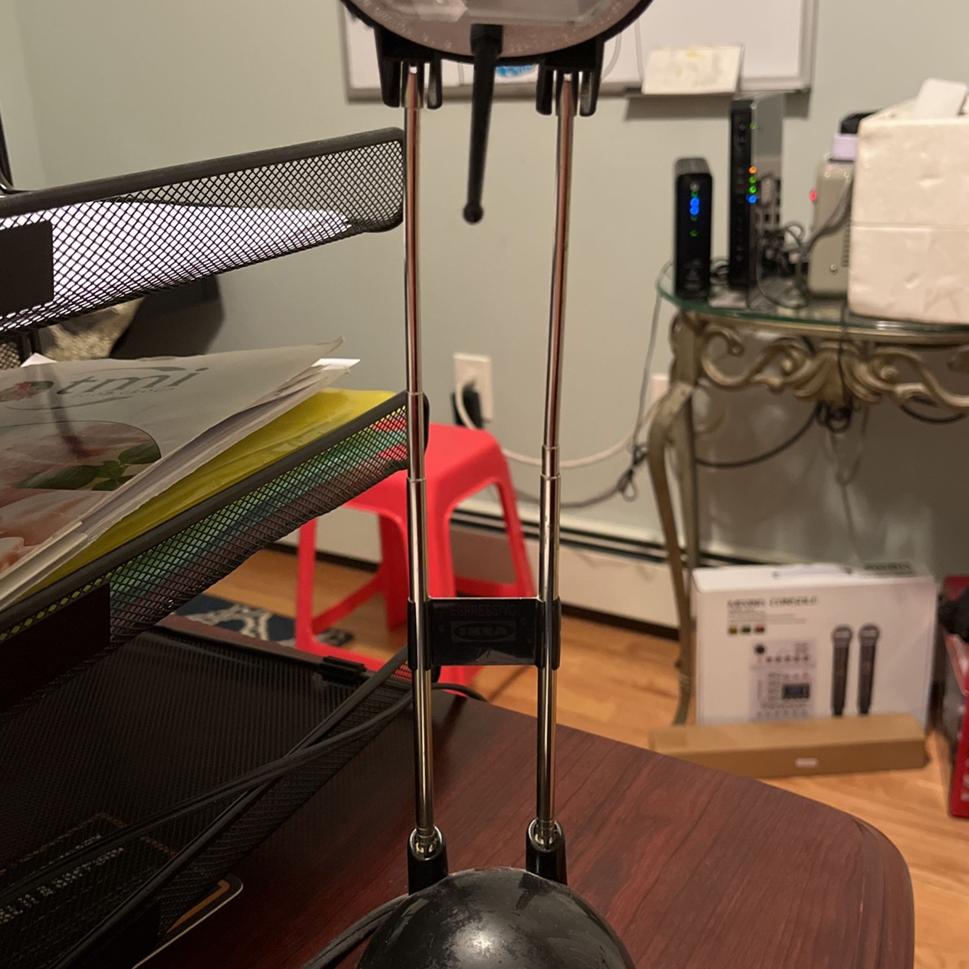 desk top light