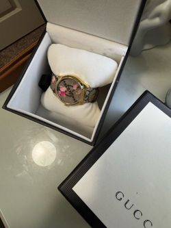 Gucci watch