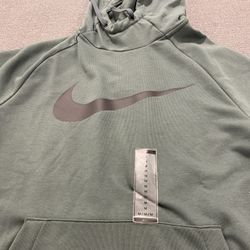 Green Nike M sweatshirt 