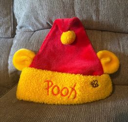 Adult Vtg. Winnie The Pooh Santa Hat with Mickey Ears Disney World Yellow & Red