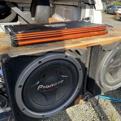 Pioneer Champion Series 12’s 4000watt Amp Ported Box