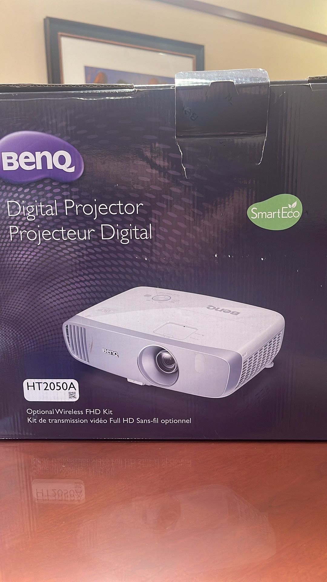 BenQ. Digital Projector