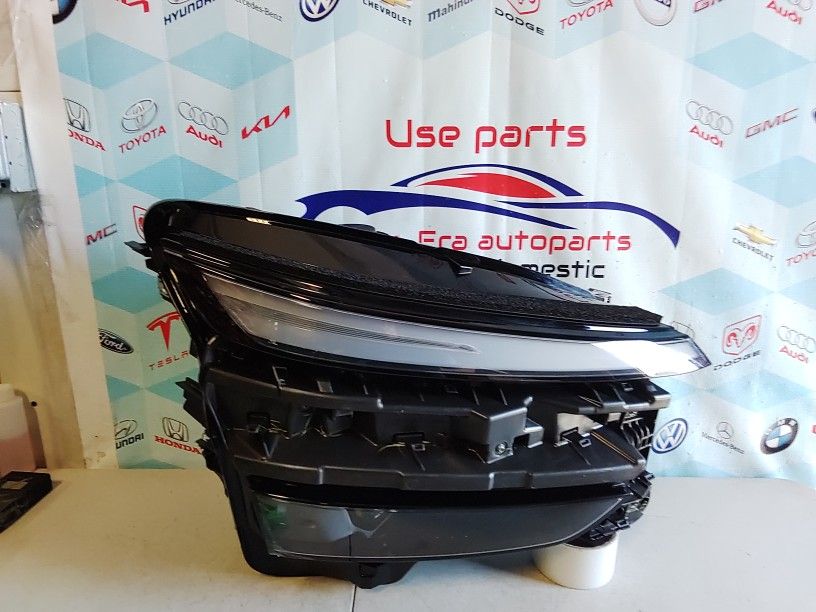 2025 TESLA MODEL Y JUNIPER LED HEADLIGHT RIGHT 