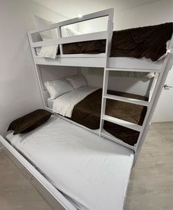 White Bunk Bed with Trundle and Drawer