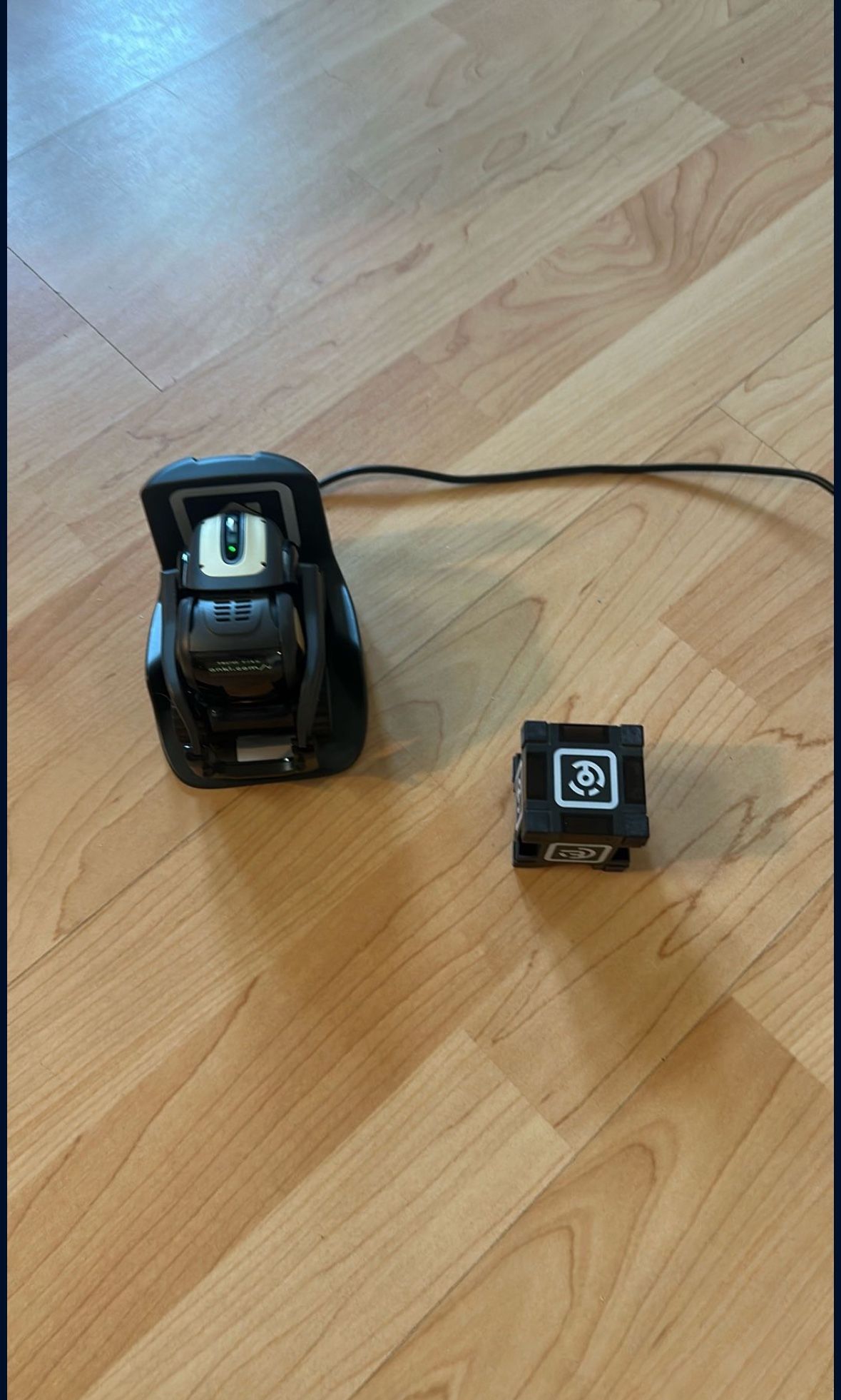 Vector Robot And Cube