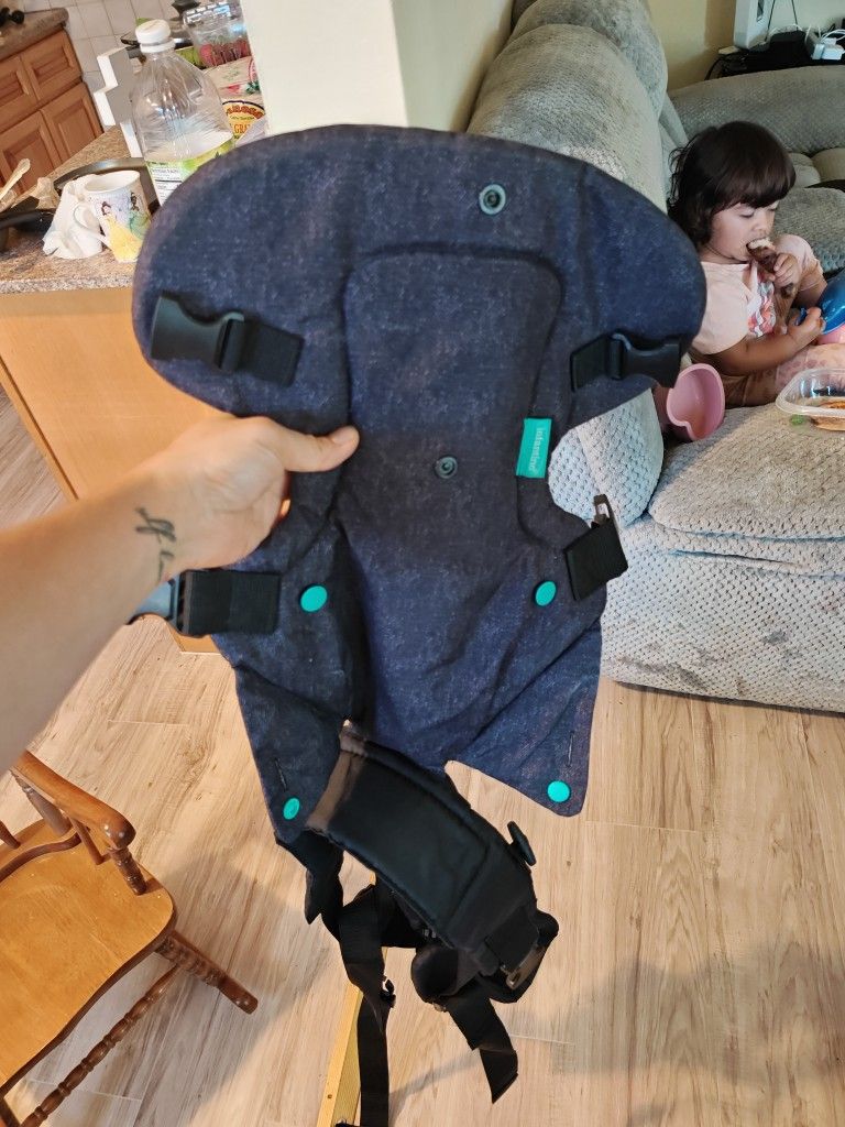 Baby Holder 
