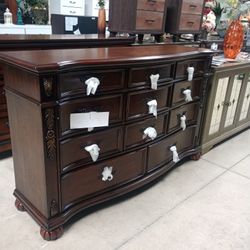 High Quality Dresser 