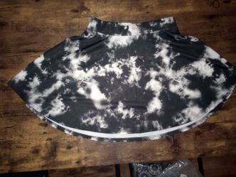 Women Mini Skirt (M)