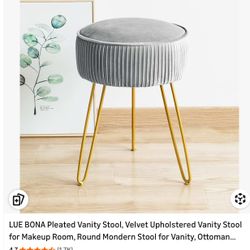 Vanity Stool New In Box $30