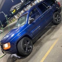 2000 Jeep Grand Cherokee