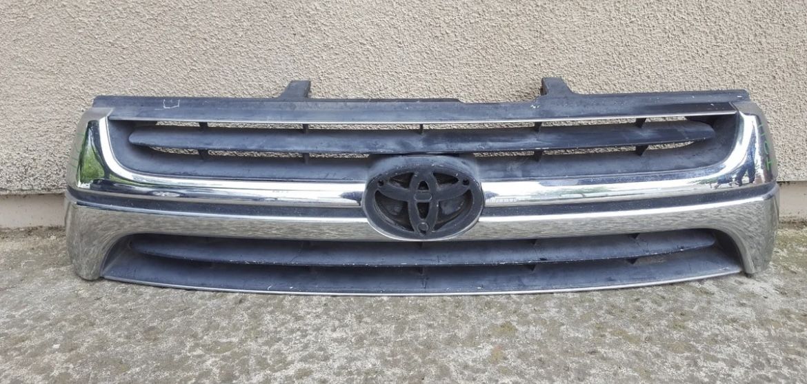 01 02 2000 2002 TOYOTA 4RUNNER 4-RUNNER FRONT CHROME GRILL GRILLE OEM 53111 35390