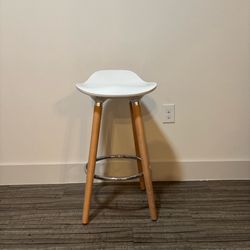 Modern White Bar Stool - Wooden Legs