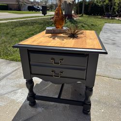 Navy solid wood broyhill end table or nightstand