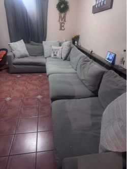 Pillowtop couch