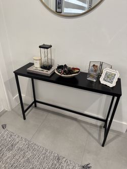 55" black console table