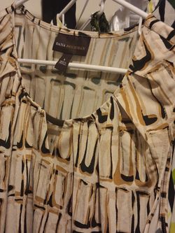 Dana Buchman Printed Top Size Large