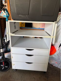 Crafting table